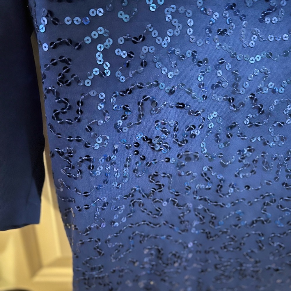 Quacker Factory Sequined Top Size Medium- Blue - image 3
